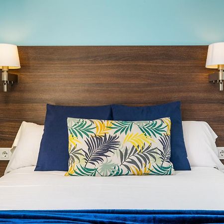 Kronos On The Beach Suite 4 Barcellona Esterno foto