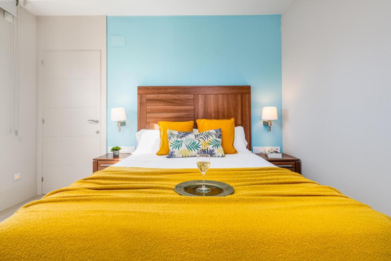 Kronos On The Beach Suite 4 Barcellona Esterno foto