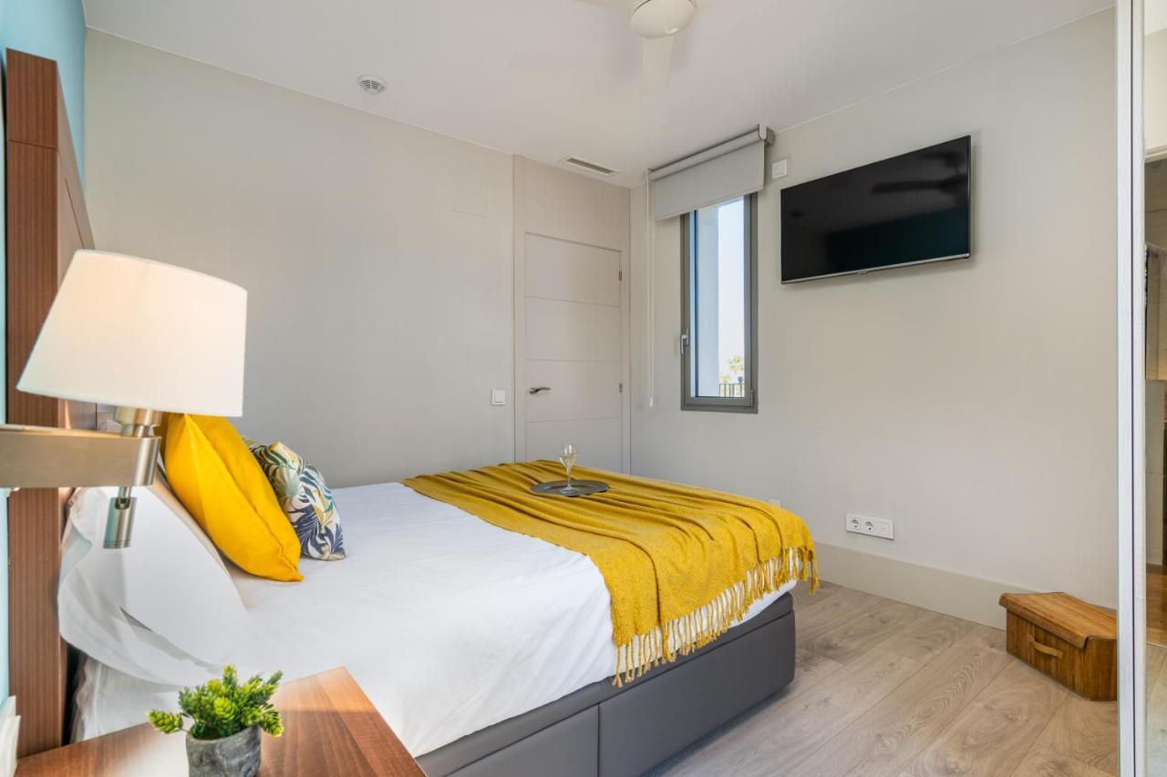 Kronos On The Beach Suite 4 Barcellona Esterno foto