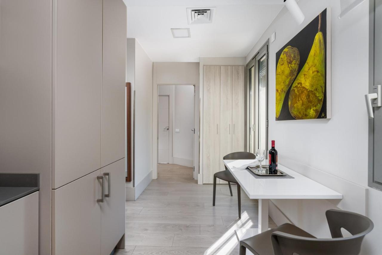 Kronos On The Beach Suite 4 Barcellona Esterno foto